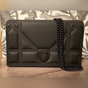 Diorama Crossbody Bag in Matte Black